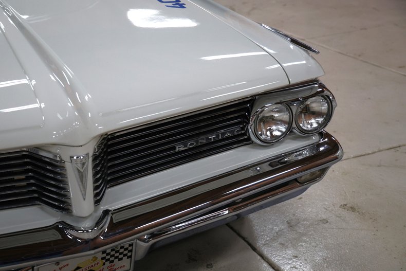 Pontiac-Catalina-1962-White-Blue-15