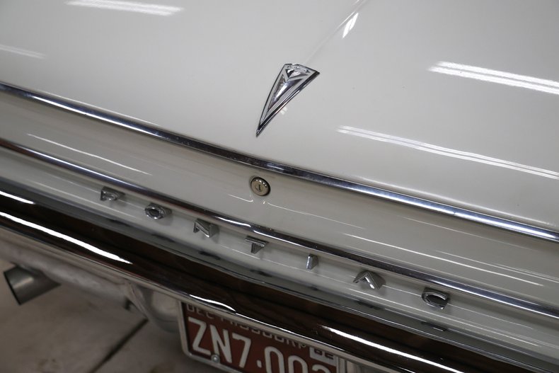 Pontiac-Catalina-1962-White-Blue-5