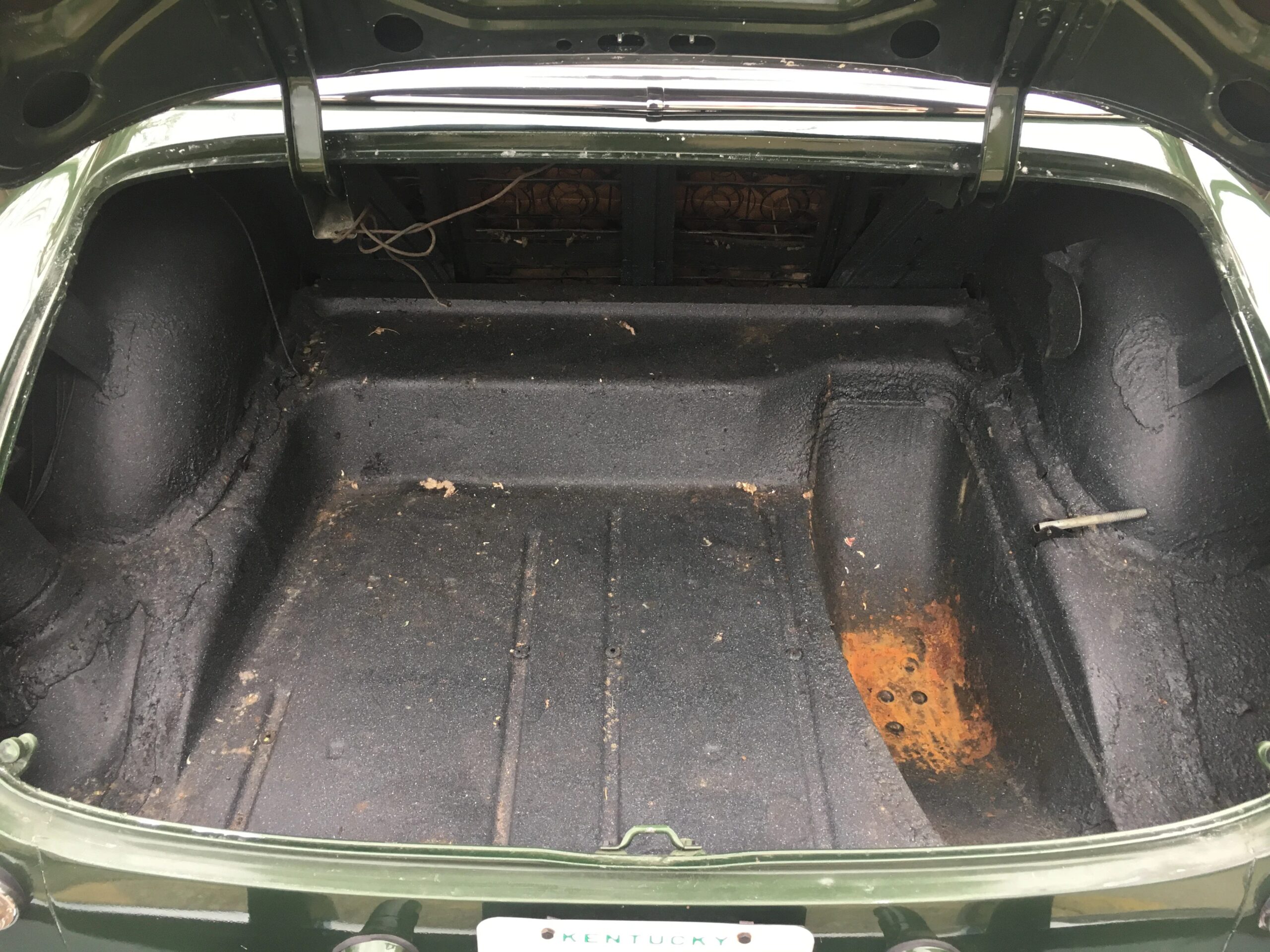 Pontiac-Chieftain-1950-Green-Tan-2