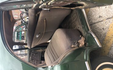Pontiac-Chieftain-1950-Green-Tan-28