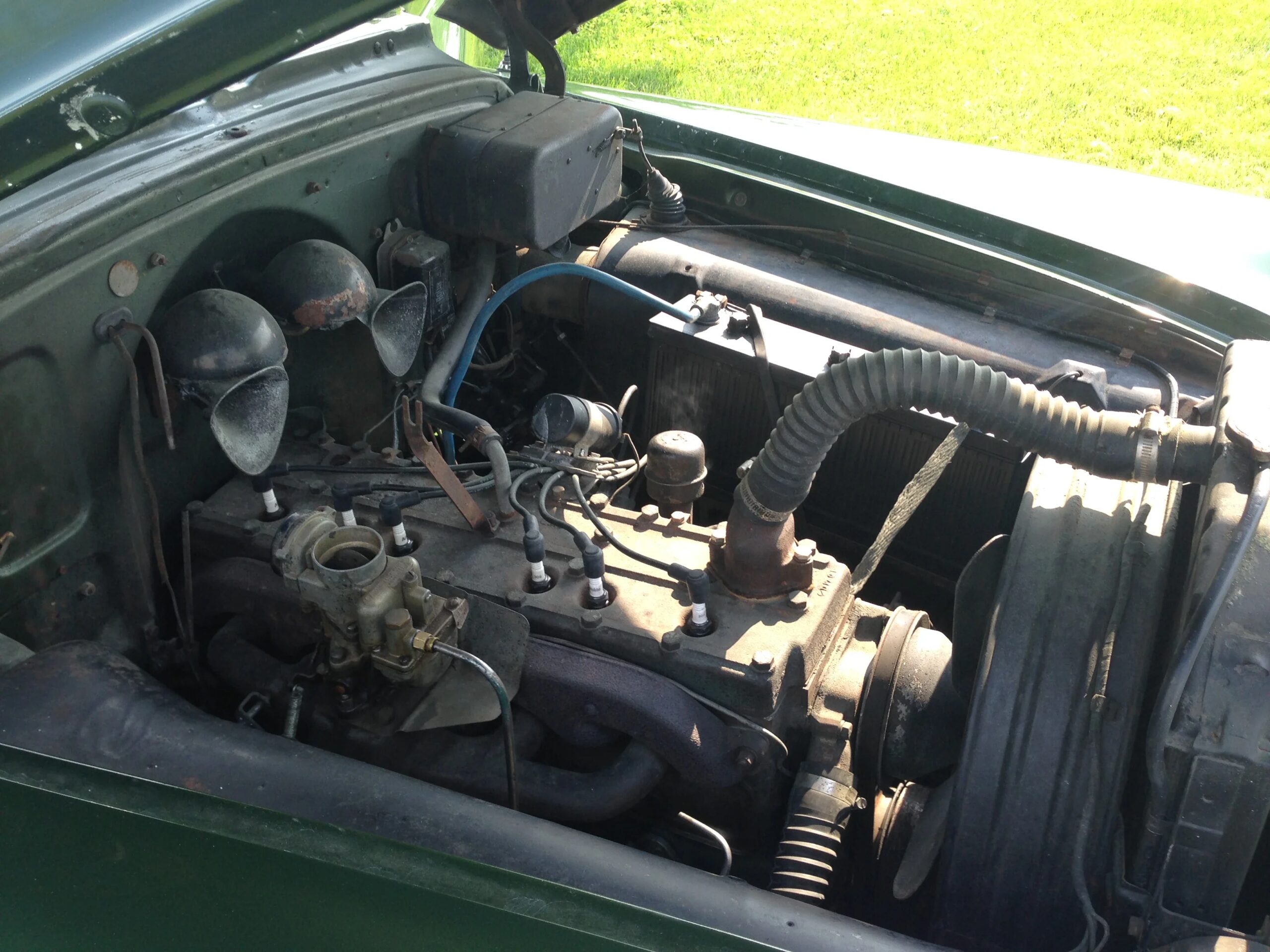 Pontiac-Chieftain-1950-Green-Tan-7
