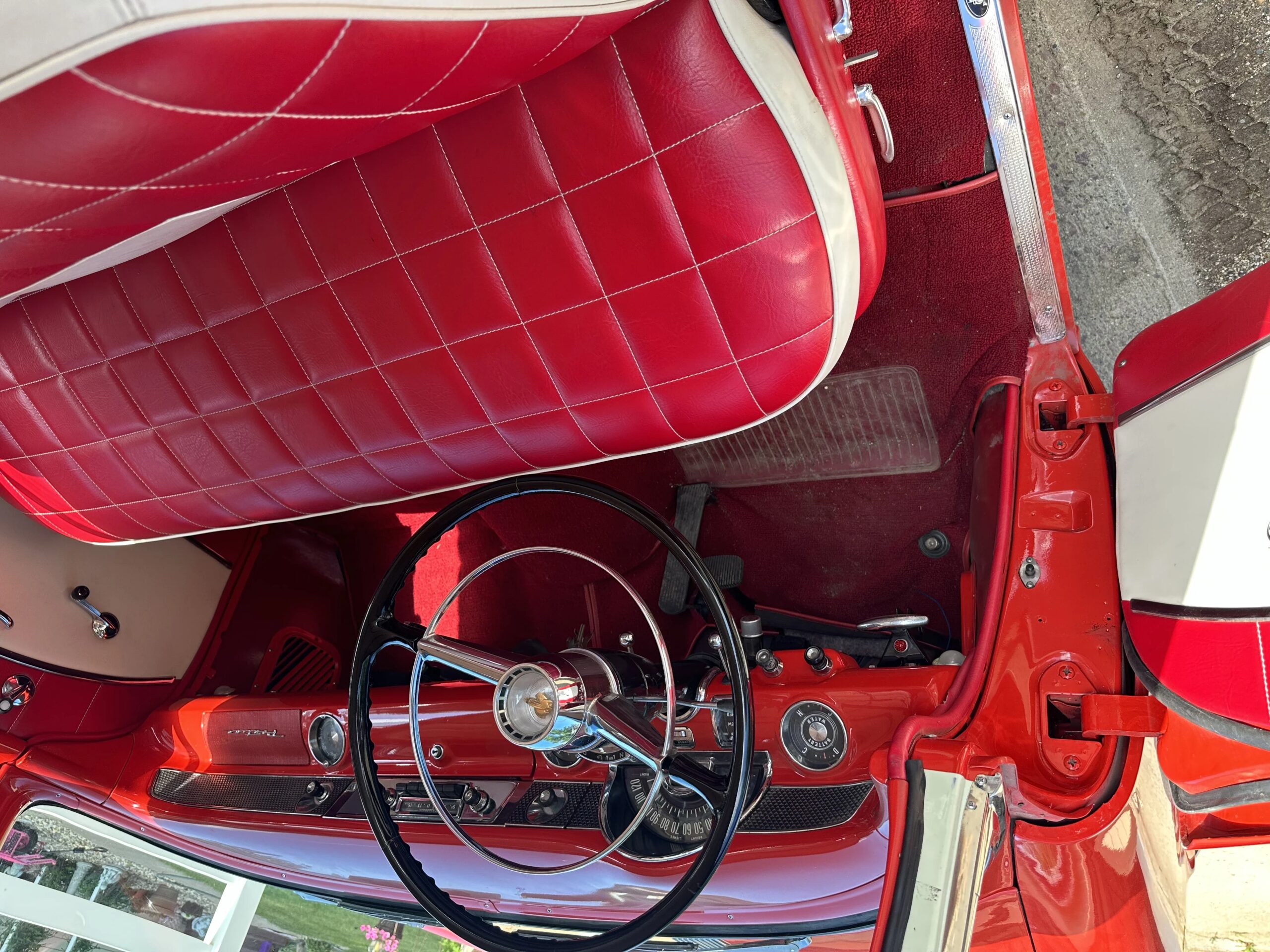 Pontiac-Chieftain-1955-Red-Red-25