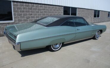 Pontiac-Executive-Coupe-1967-12