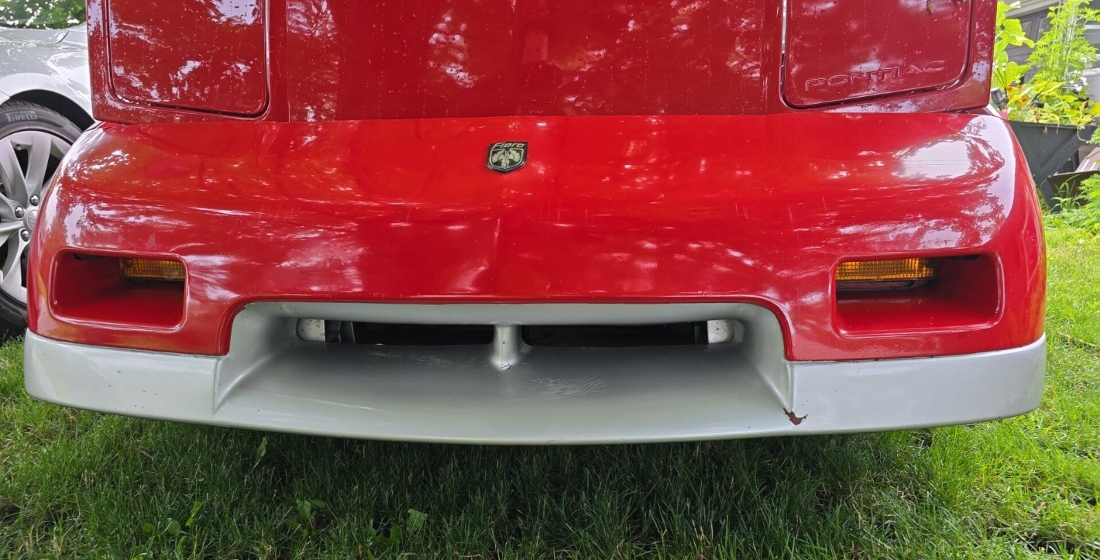 Pontiac-Fiero-1986-Coupe-12