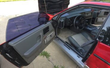 Pontiac-Fiero-1986-Coupe-16