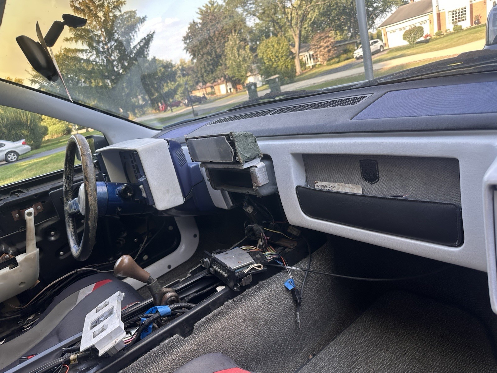 Pontiac-Fiero-1987-Coupe-4