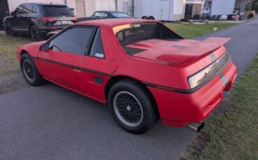 Pontiac-Fiero-1988-Red-11