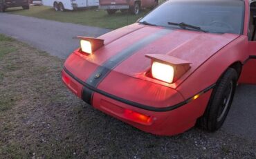 Pontiac-Fiero-1988-Red-3