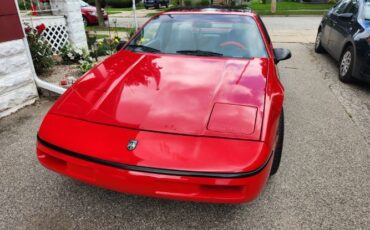 Pontiac-Fiero-1988-Red-4