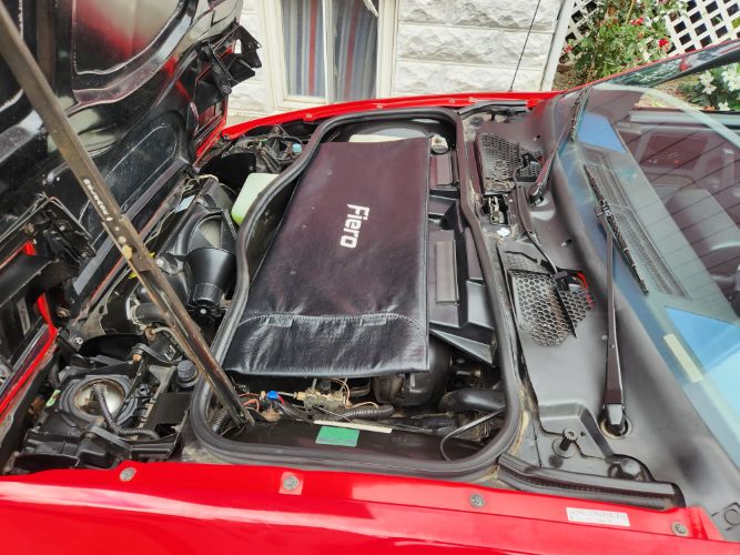 Pontiac-Fiero-1988-Red-6