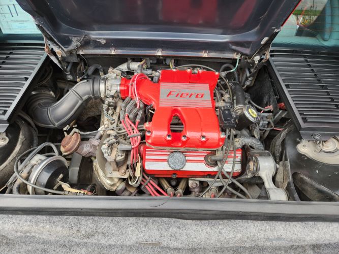 Pontiac-Fiero-1988-Red-8