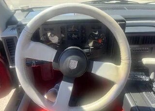 Pontiac-Fiero-se-1984-White-Gray-7