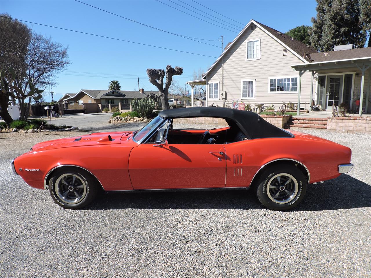 Pontiac-Firebird-1967-Red-Black-1