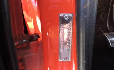 Pontiac-Firebird-1967-Red-Black-28