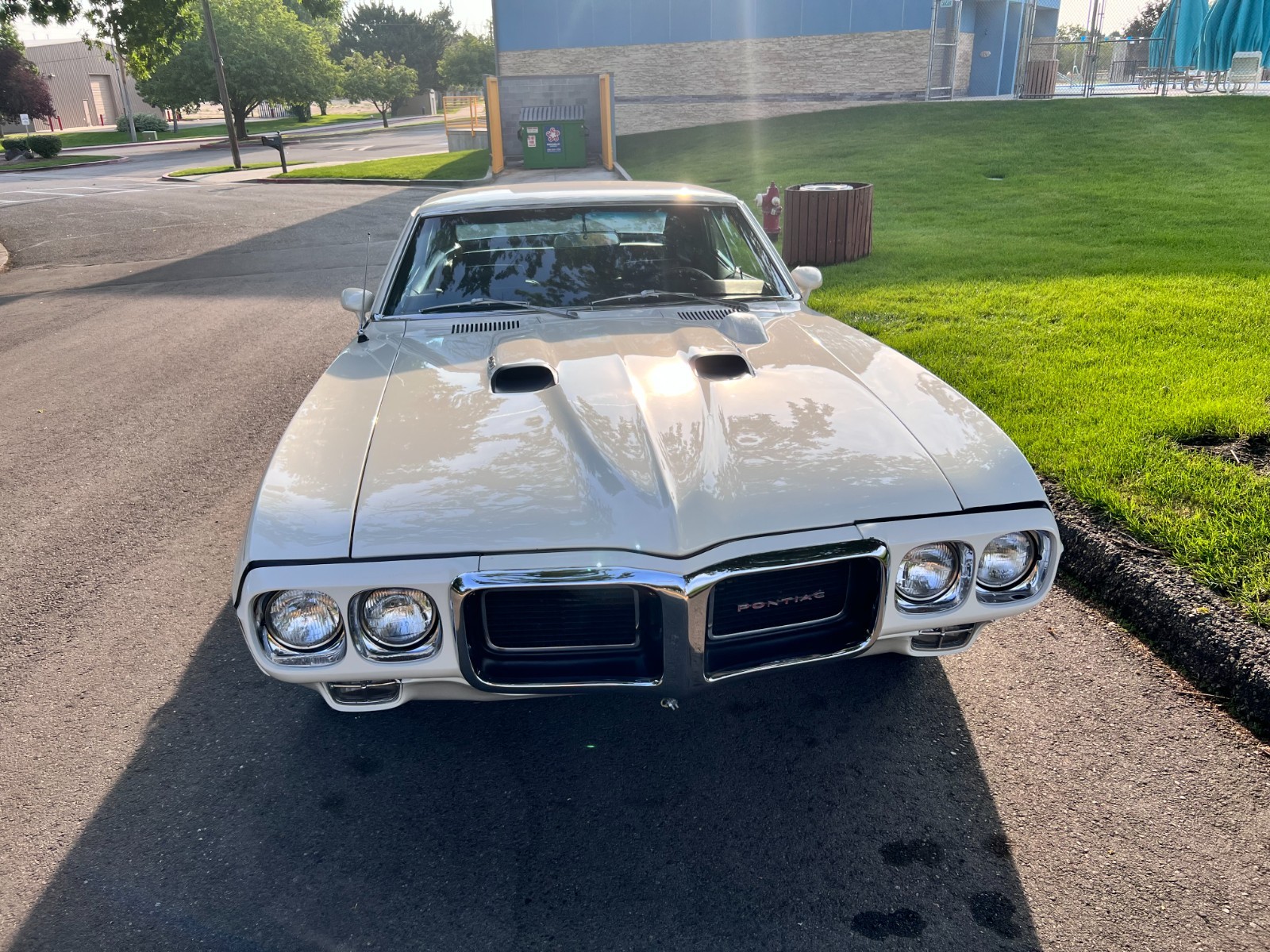 Pontiac-Firebird-1969-Coupe-3