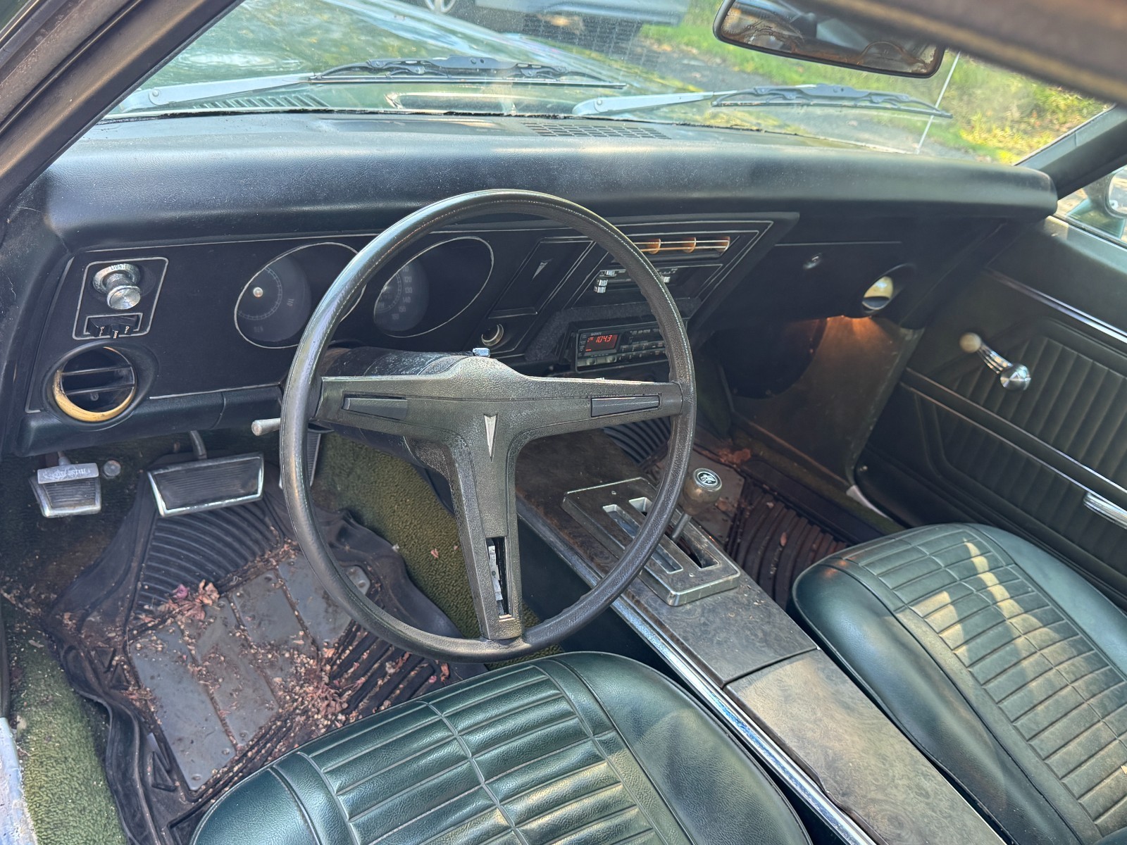 Pontiac-Firebird-1969-Coupe-9
