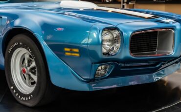 Pontiac-Firebird-1970-Lucerne-Blue-1