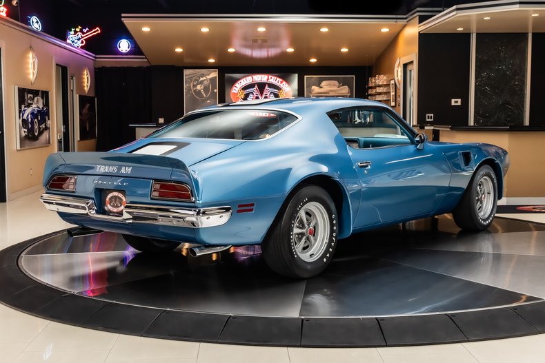 Pontiac-Firebird-1970-Lucerne-Blue-15