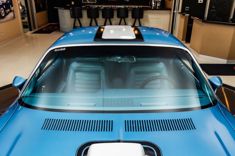 Pontiac-Firebird-1970-Lucerne-Blue-24