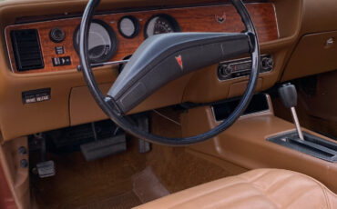Pontiac-Firebird-1974-Coupe-9