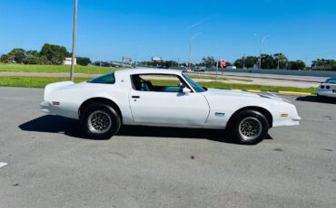 Pontiac-Firebird-1977-Coupe-6