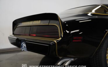 Pontiac-Firebird-1979-Starlight-Black-Camel-1