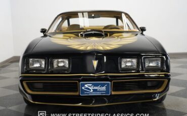 Pontiac-Firebird-1979-Starlight-Black-Camel-24