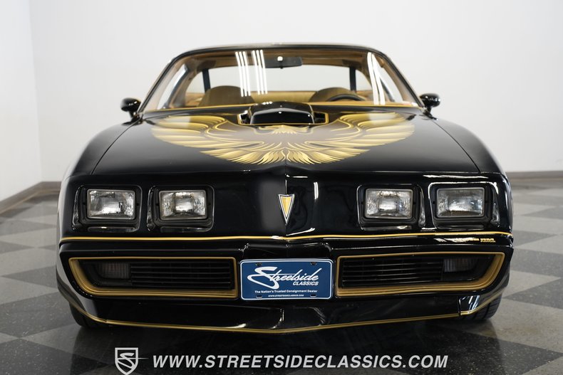 Pontiac-Firebird-1979-Starlight-Black-Camel-24