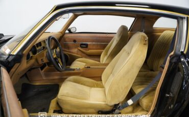 Pontiac-Firebird-1979-Starlight-Black-Camel-37