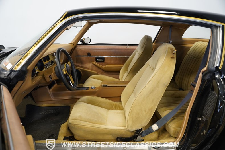 Pontiac-Firebird-1979-Starlight-Black-Camel-37