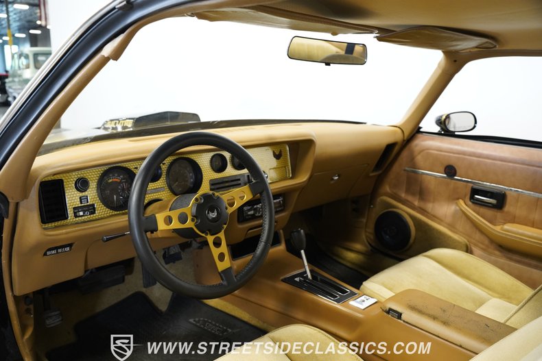 Pontiac-Firebird-1979-Starlight-Black-Camel-39