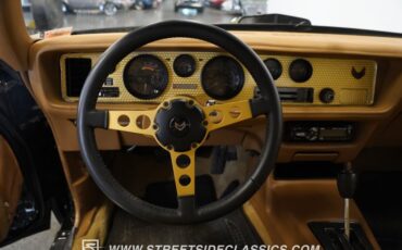 Pontiac-Firebird-1979-Starlight-Black-Camel-40