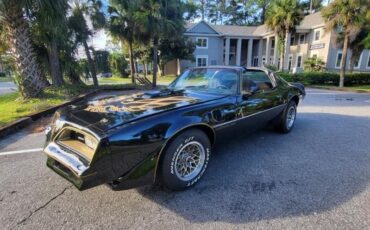 Pontiac-Firebird-1980-Coupe-7