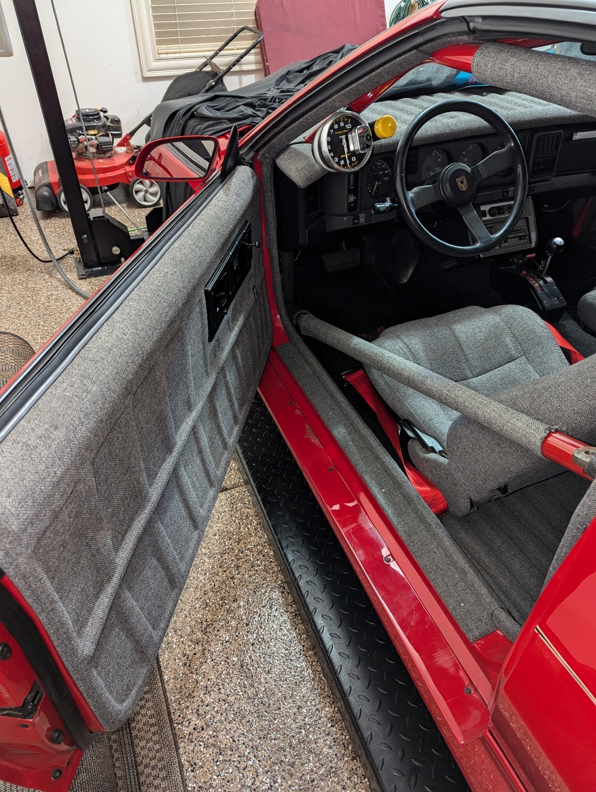 Pontiac-Firebird-1985-Coupe-8