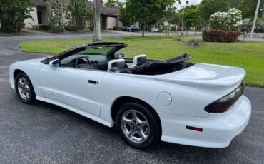 Pontiac-Firebird-1996-Convertible-2
