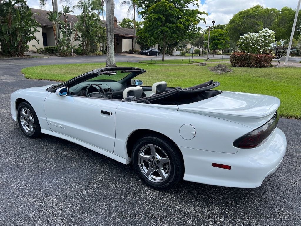 Pontiac-Firebird-1996-Convertible-2