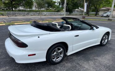 Pontiac-Firebird-1996-Convertible-3
