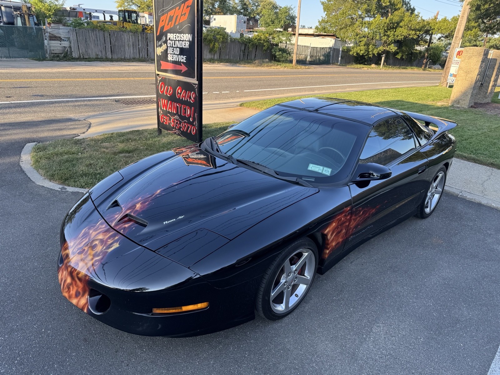 Pontiac-Firebird-1996-Coupe-1