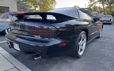 Pontiac-Firebird-1996-Coupe-10