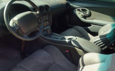Pontiac-Firebird-1996-Coupe-2