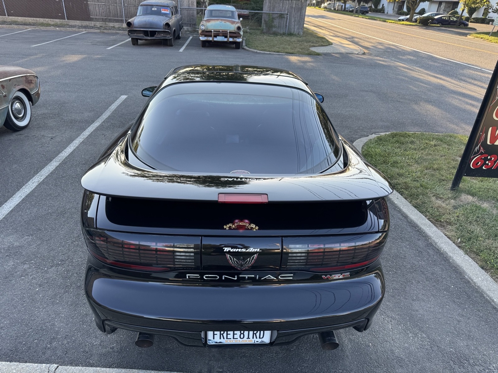 Pontiac-Firebird-1996-Coupe-23