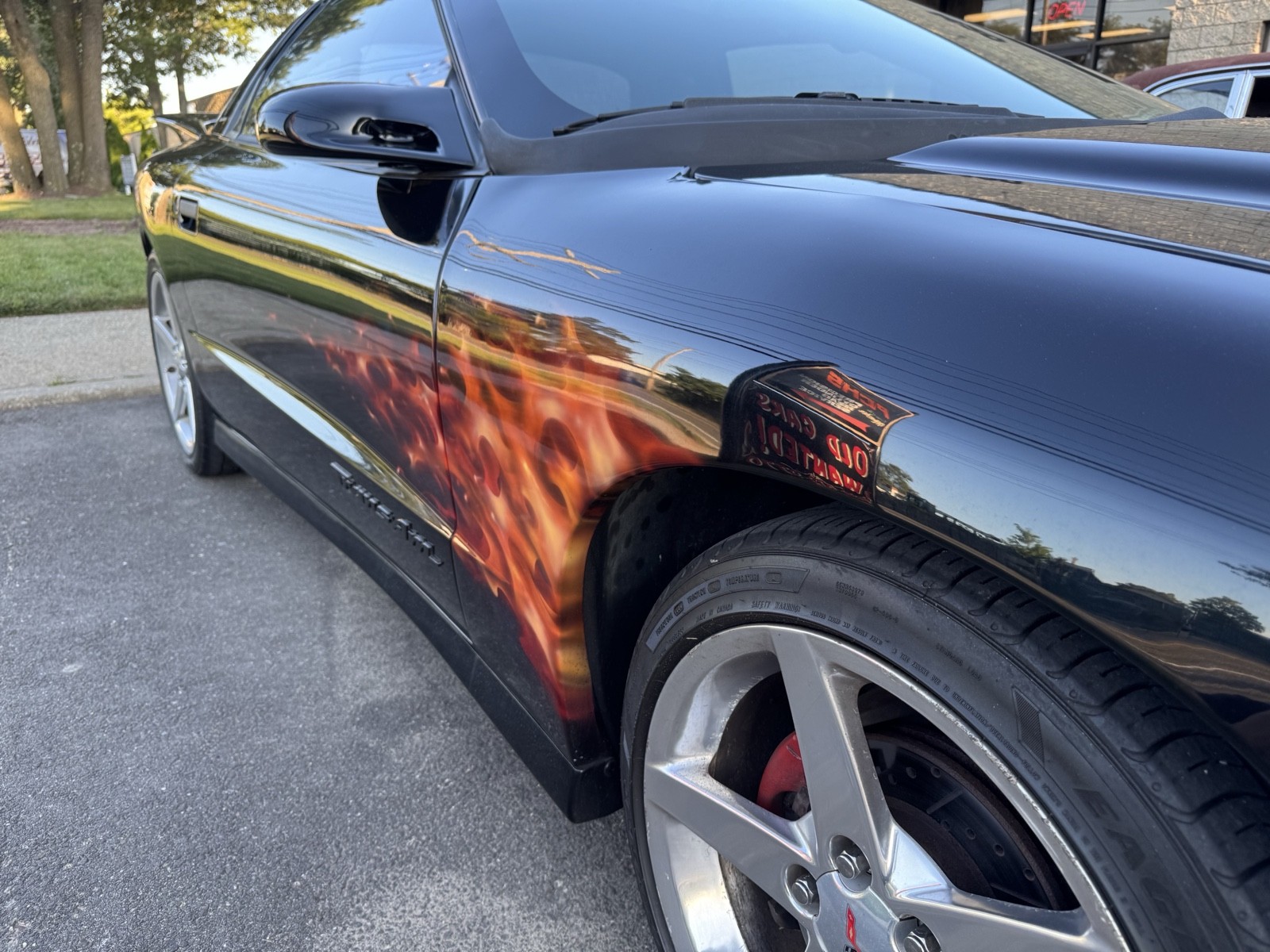 Pontiac-Firebird-1996-Coupe-32