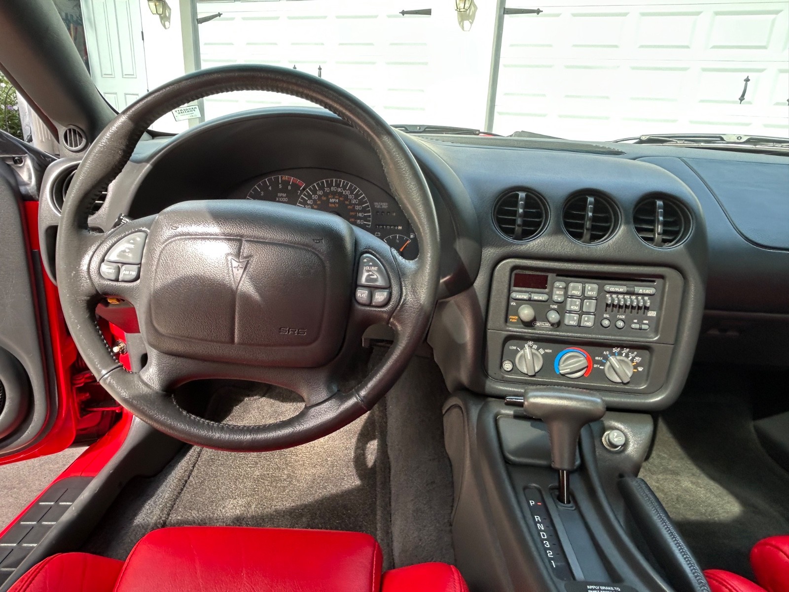 Pontiac-Firebird-1996-Trans-Am-WS6-10
