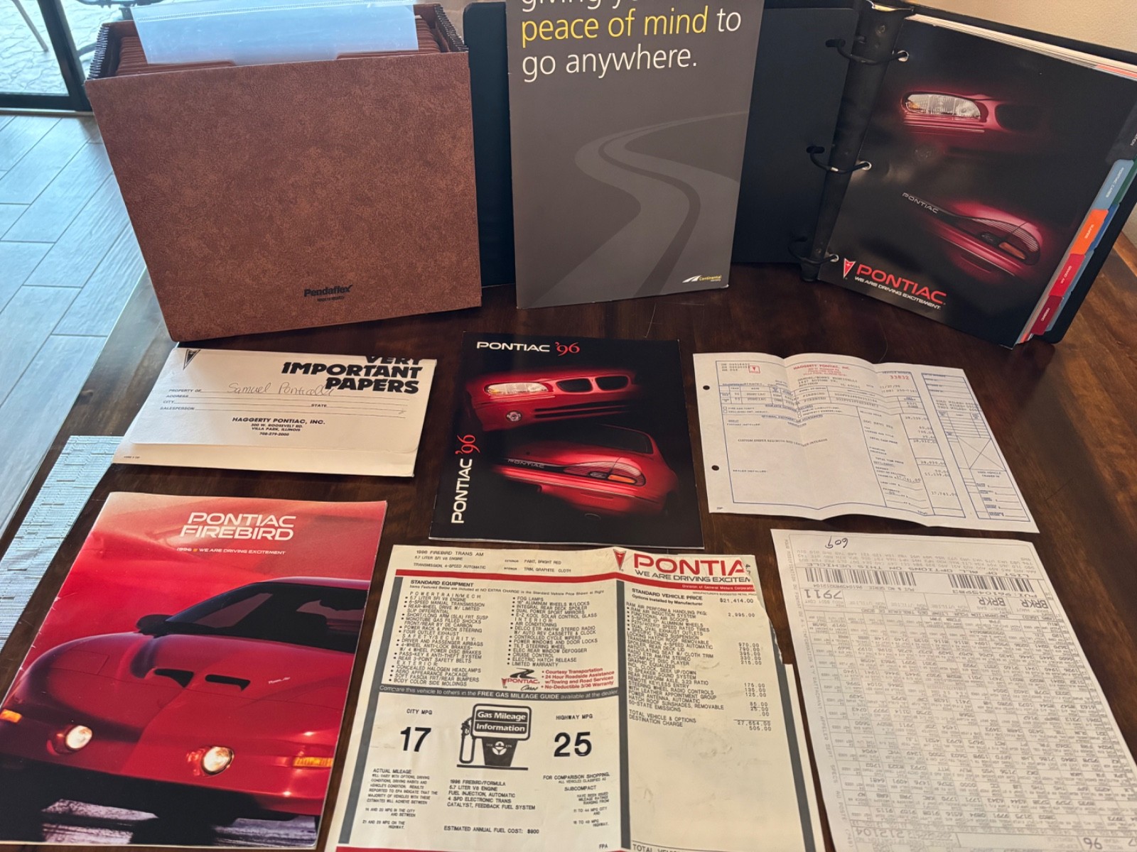 Pontiac-Firebird-1996-Trans-Am-WS6-24