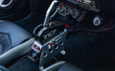 Pontiac-Firebird-Custom-1969-2-Door-Hardtop-38