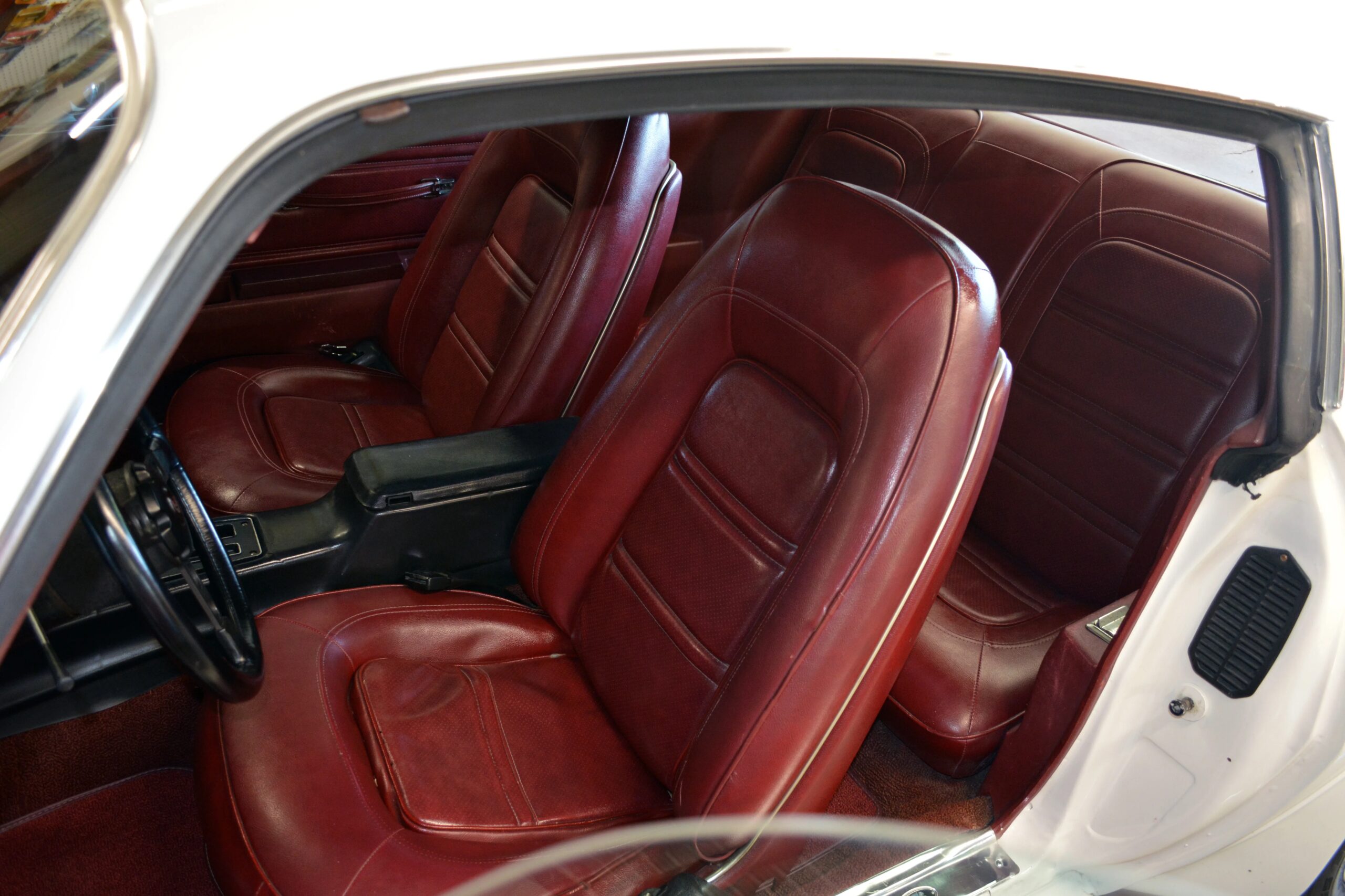 Pontiac-Firebird-esprit-1973-White-Red-15