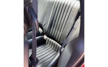 Pontiac-Firebird-trans-am-1993-Red-Charcoal-grey-21
