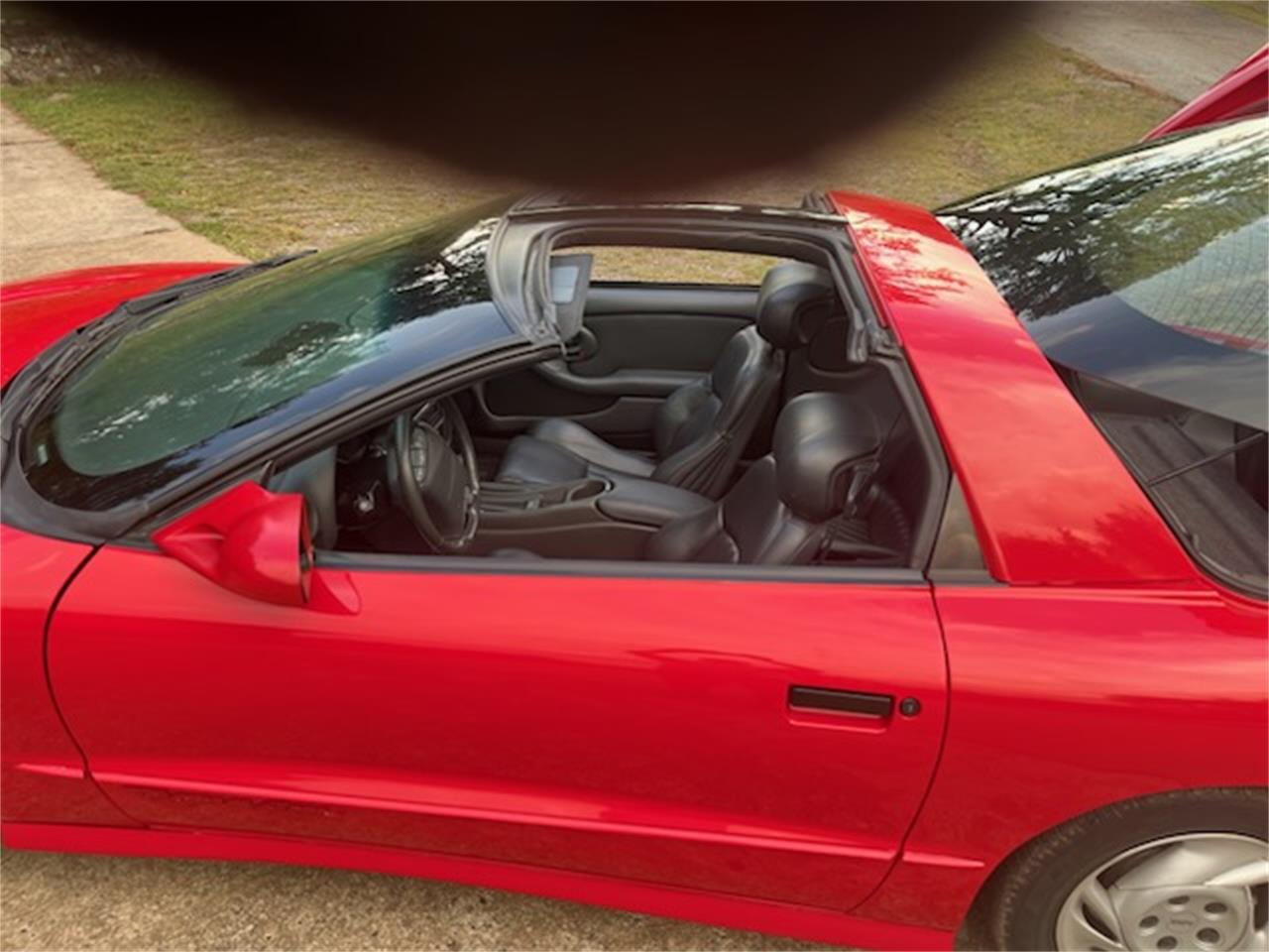 Pontiac-Firebird-trans-am-1993-Red-Charcoal-grey-4