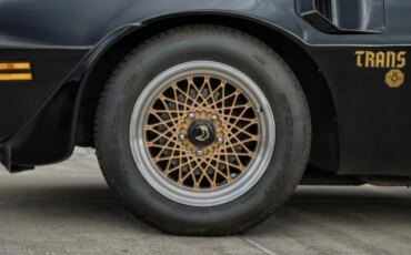 Pontiac-Firebird-trans-am-50th-anniversary-limited-edition-1976-Black-Black-11