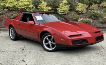 Pontiac-Firebird-trans-am-coupe-1984-Red-Black-2